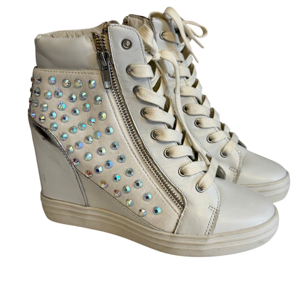 Steve Madden Wedge High Top Sneakers Size 7.5M White Studded Rhinestone Glam